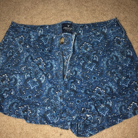 paisley printed shorts - Picture 1 of 4